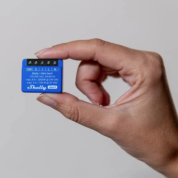 Shelly 1 Mini Gen3 blue ultra-compact dry contact smart switch front view